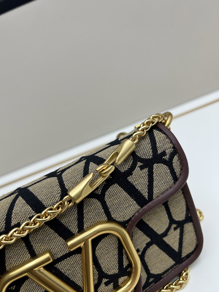 Val 5102 20x11x5cm jj_4