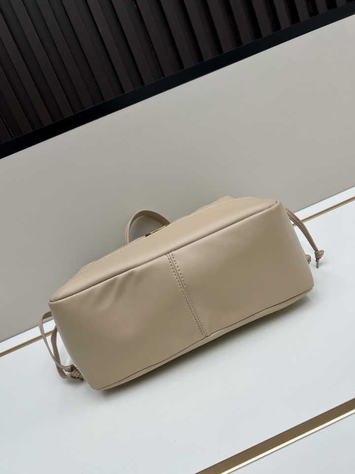 YSL 6094 28x28x10cm jj1_5