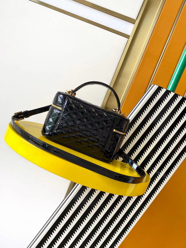 YSL 766731 18x11x6 5cm 8D3_3