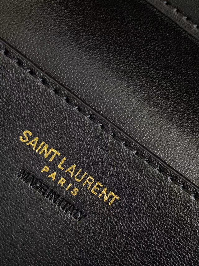 YSL 766731 18x11x6 5cm 8D3_9