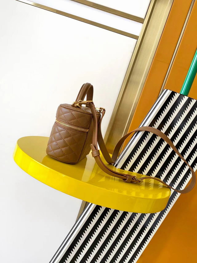 YSL 766731 18x11x6 5cm 8D4_3