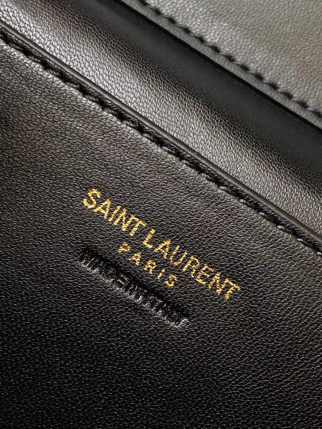 YSL 766731 18x11x6 5cm 8D4_9