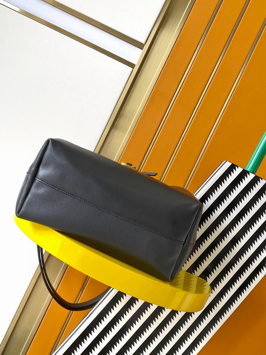 YSL 804302 26x30x13cm 8D_4