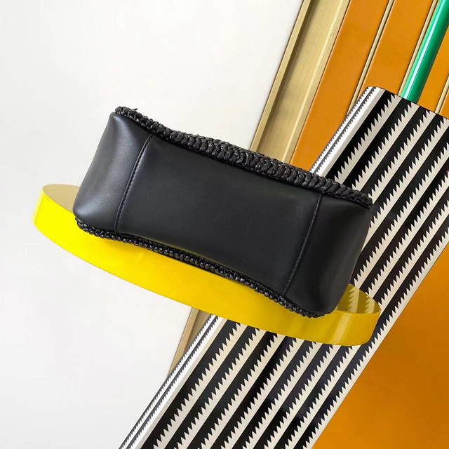 YSL 823812 22x22x10cm 8D1_4