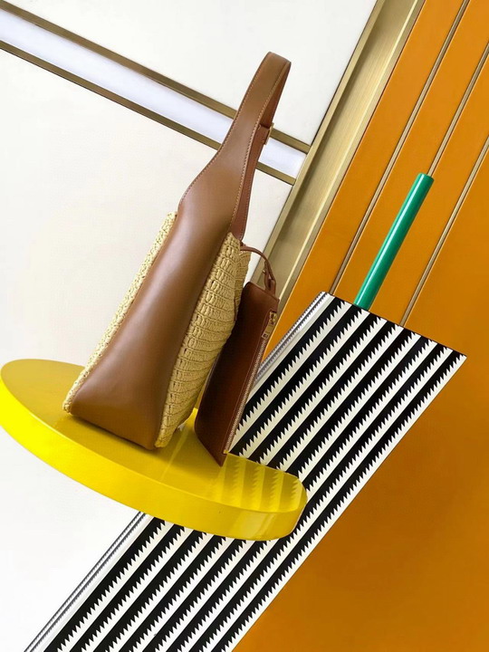 YSL 823812 22x22x10cm 8D_2