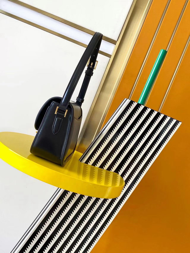 YSL 832330 24x17x8 5cm 8D2_3