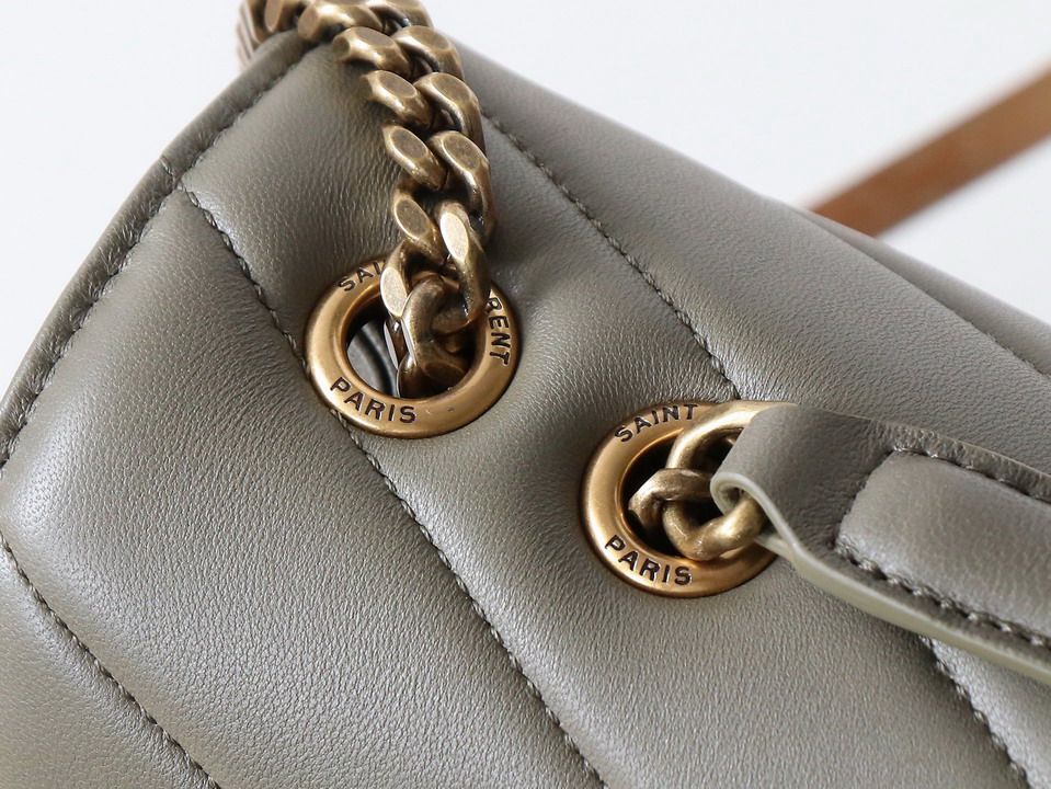 YSL Lou 803541 35x22x10cm 8D3_5