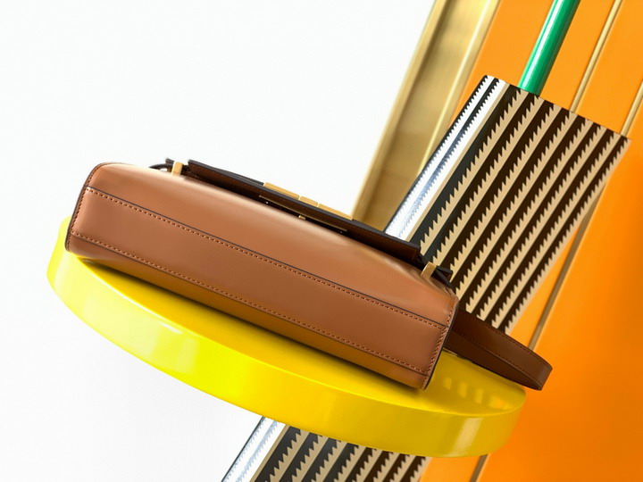 YSL Manhattan 579270 24x17 5x6cm 8D1_3