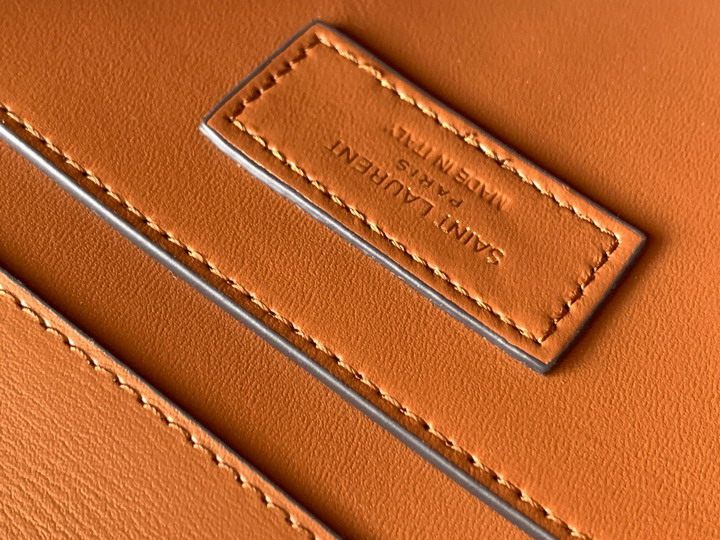 YSL Manhattan 579270 24x17 5x6cm 8D1_9