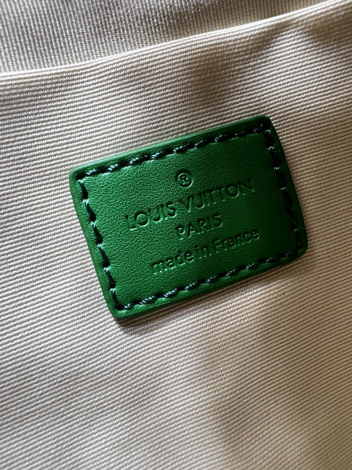 Bloom M66588 20x20 5x11cm ss_10