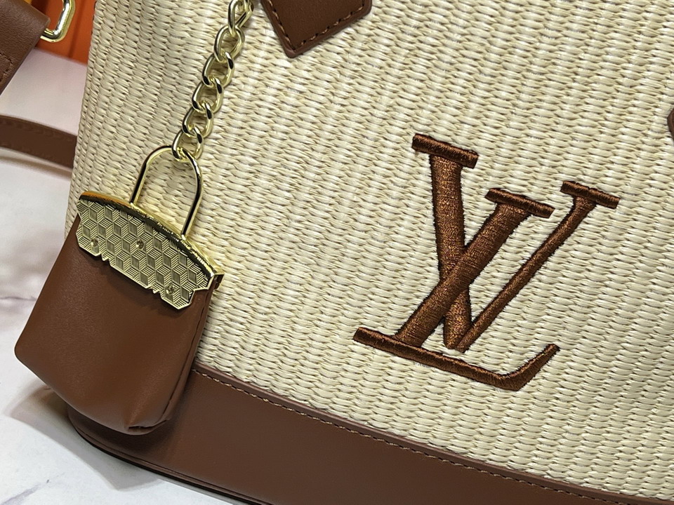 Bloom M66588 20x20 5x11cm ss1_5