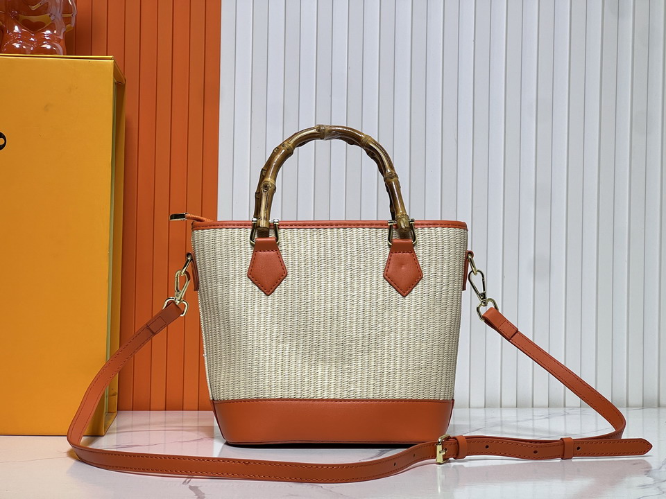 Bloom M66588 20x20 5x11cm ss5_4