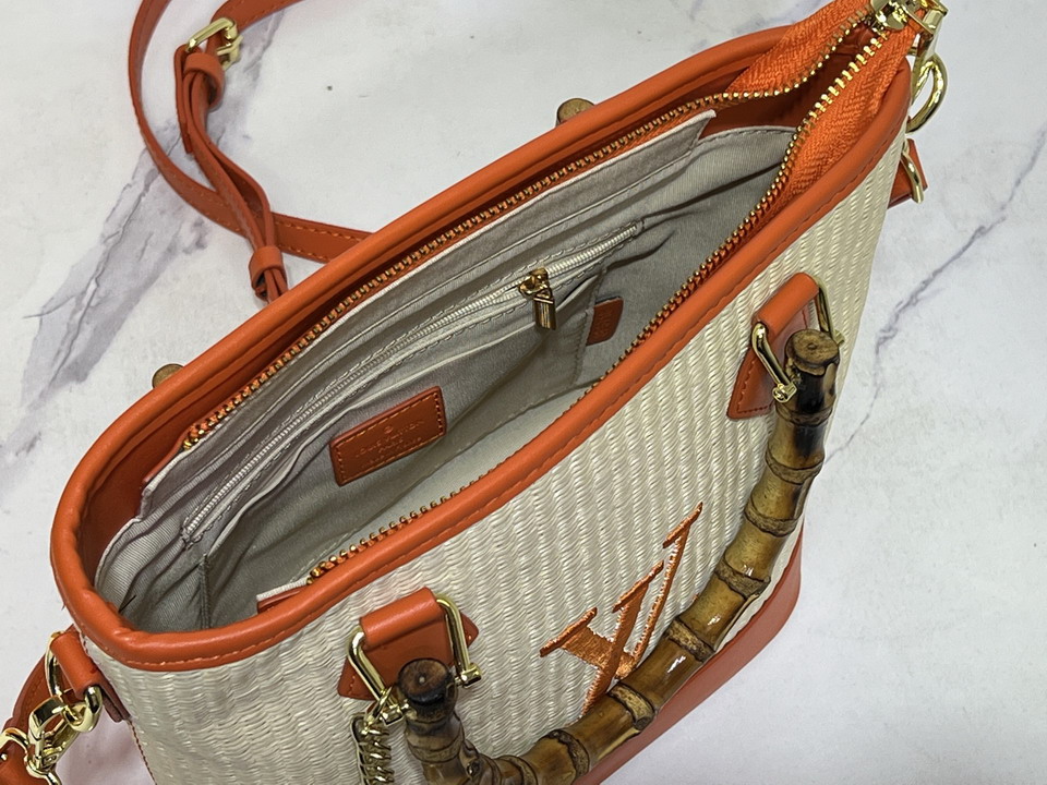 Bloom M66588 20x20 5x11cm ss5_8