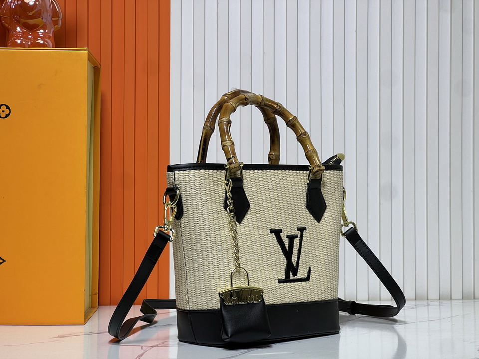 Bloom M66588 20x20 5x11cm ss7_2