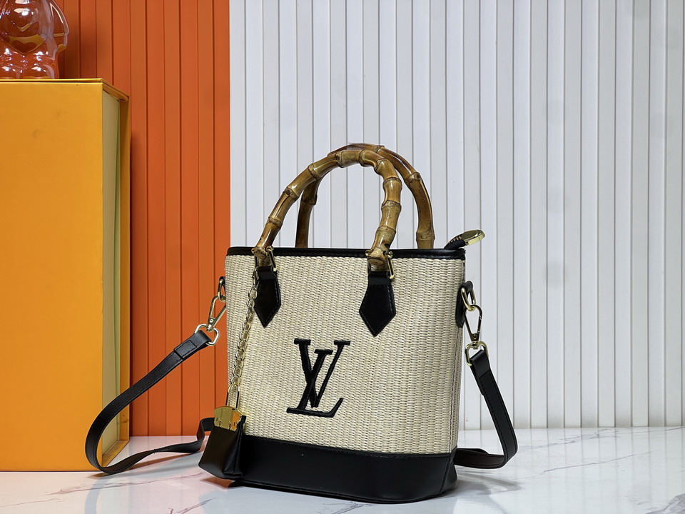 Bloom M66588 20x20 5x11cm ss7_3