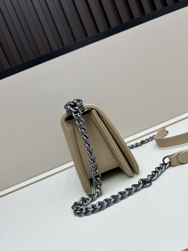 Chanel Leboy 9901 22x8x15cm jj2_2