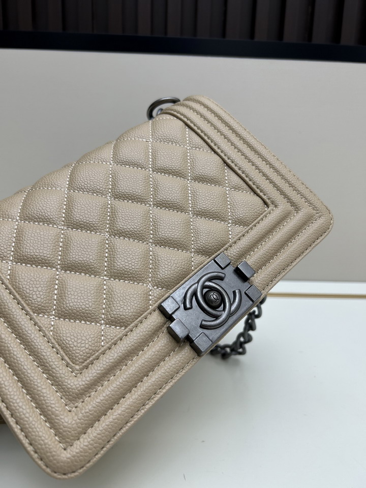 Chanel Leboy 9901 22x8x15cm jj2_4