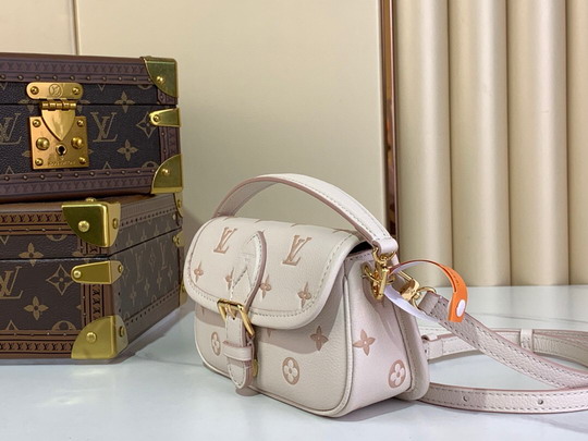 Diane M13642 10 5x6x19cm gf_2