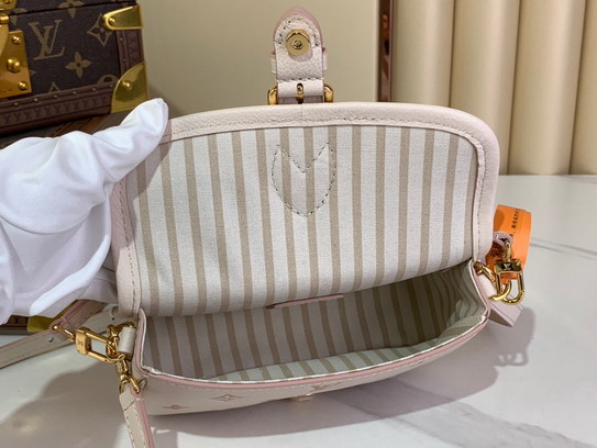 Diane M13642 10 5x6x19cm gf_7