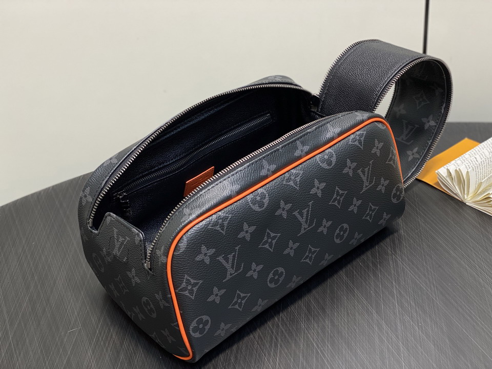 Dopp Kit M15246 15x16 5x28cm gf1_7