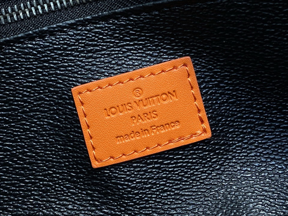 Dopp Kit M15246 15x16 5x28cm gf1_8