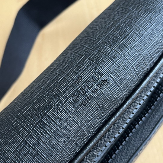 GG 450946 23x11 4x7 6cm ss1_9