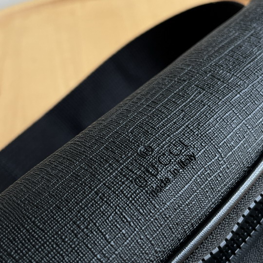 GG 450946 23x11 4x7 6cm ss_7