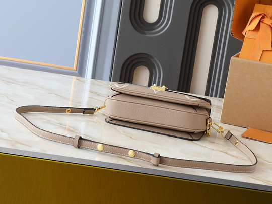 Métis M46279 21 5x13 5x6cm ss8_4