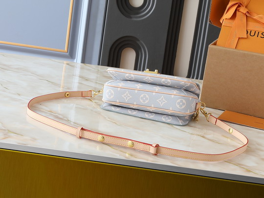 Métis M46279 21 5x13 5x6cm ss9_4