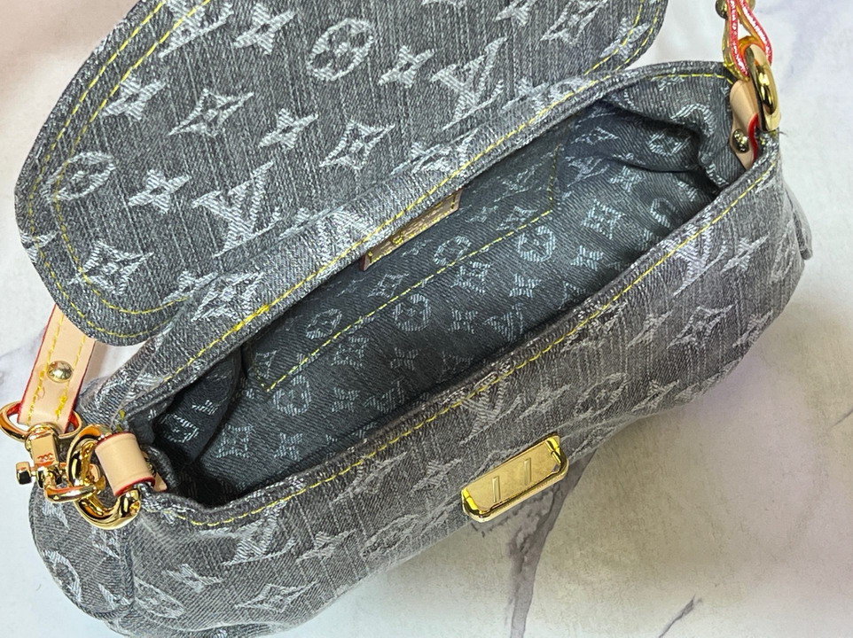 M44470 26x17x7cm ss1_8