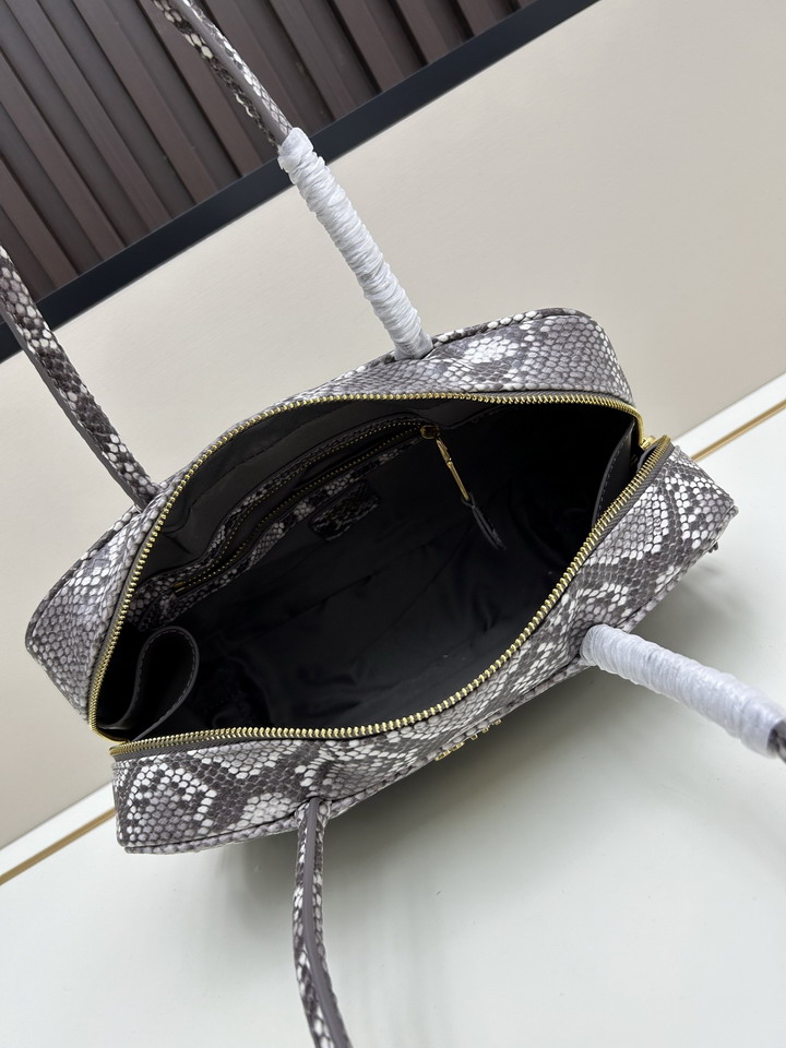 Miu 02027 29 5x18x9cm ss1_7