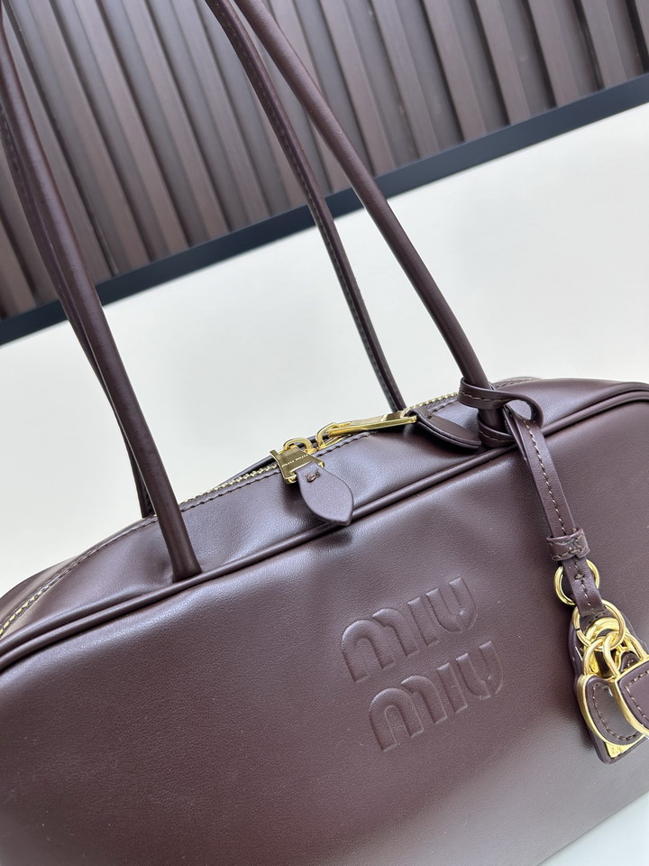 Miu 07072 29 5x18x9cm ss2_4