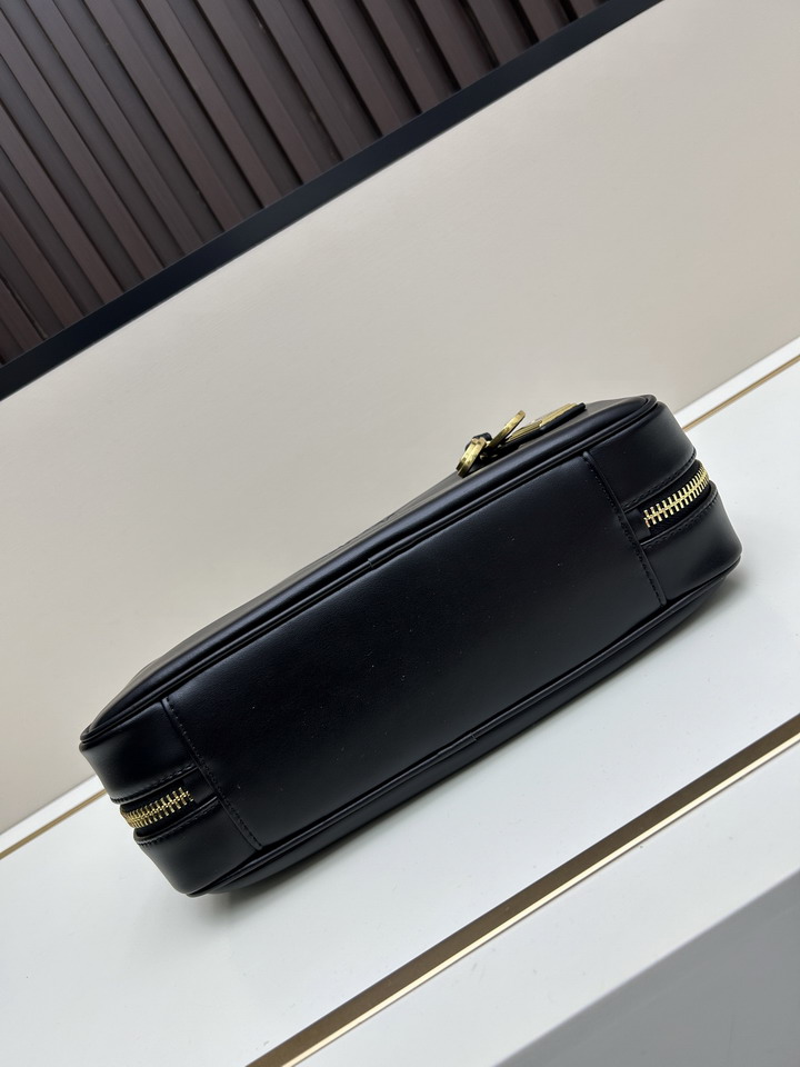 Miu 07072 29 5x18x9cm ss_6