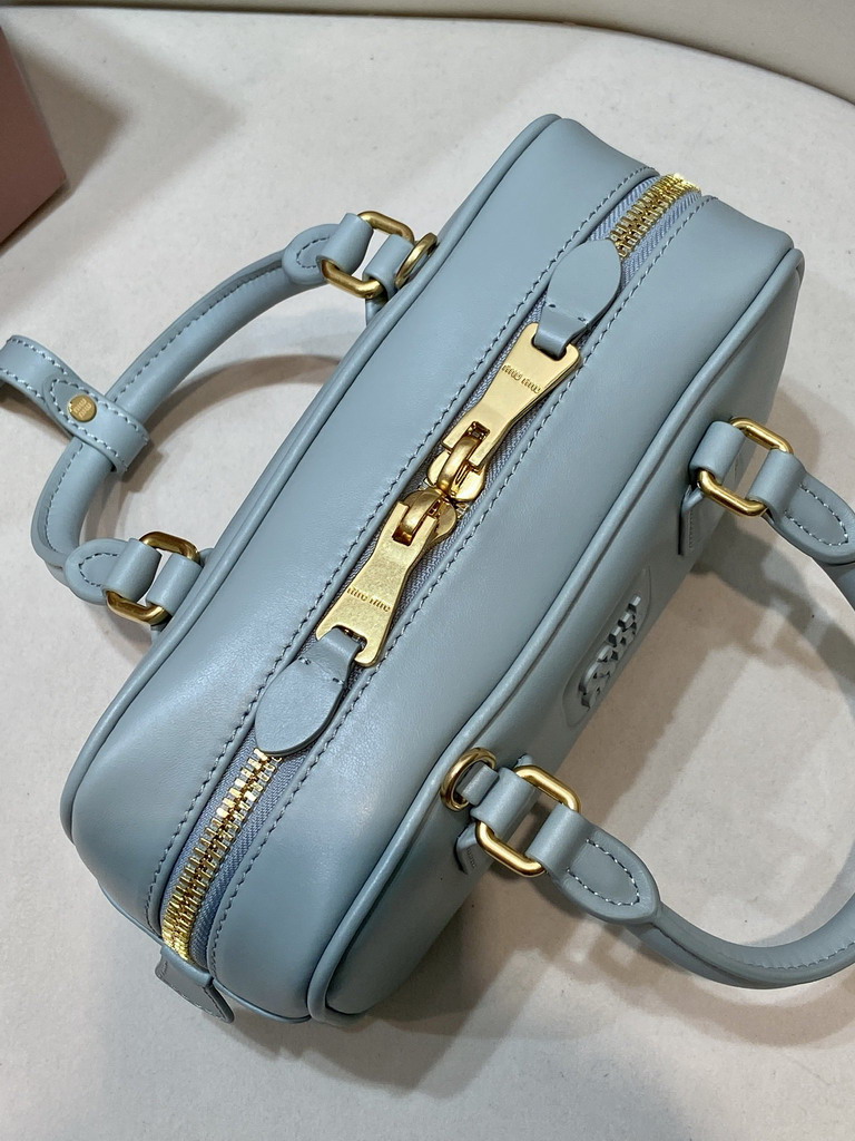 Miu 5BB142 22x10 5x7 5cm AP1_5