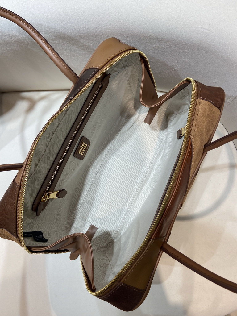 Miu Beau 5BB117 34x23x10cm AP_8