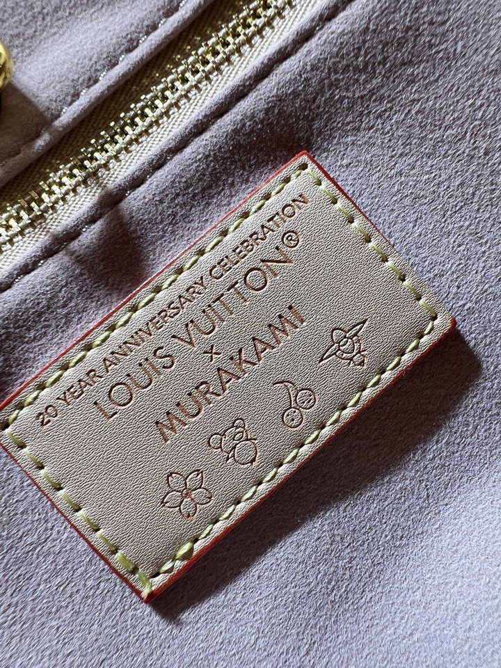 On M13079 25x11x19cm ss_9