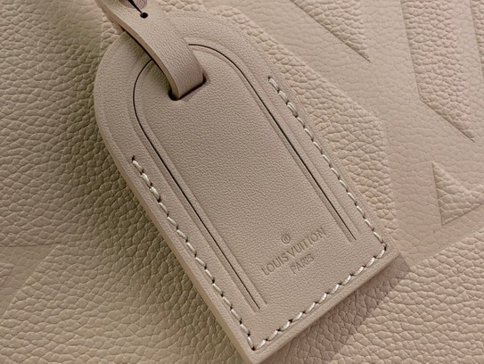 On M14255 35x27x14cm gf_7