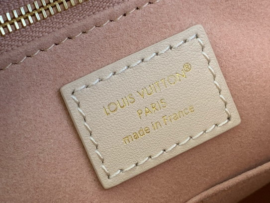 On M14255 35x27x14cm gf_8