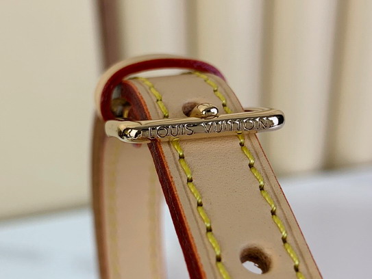 On M15138 25x20x11 5cm gf_6