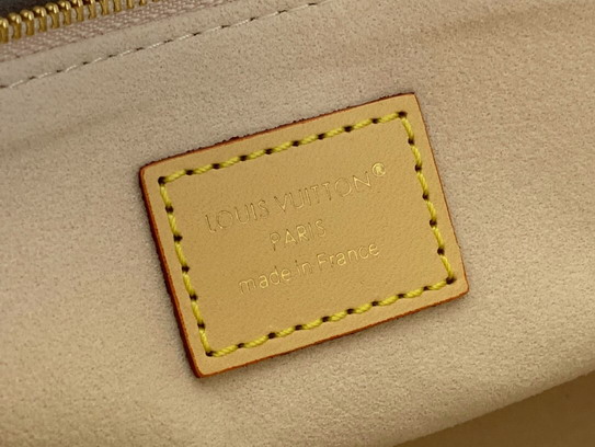 On M15138 25x20x11 5cm gf_9