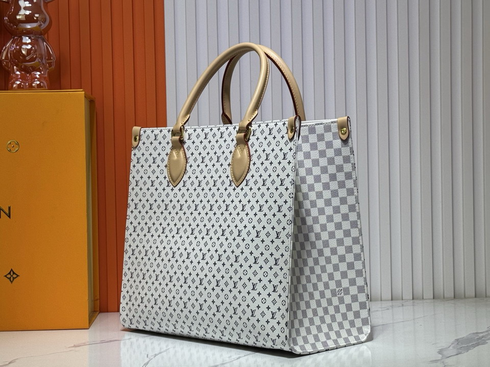 On M45039 35x27x14cm ss2_3