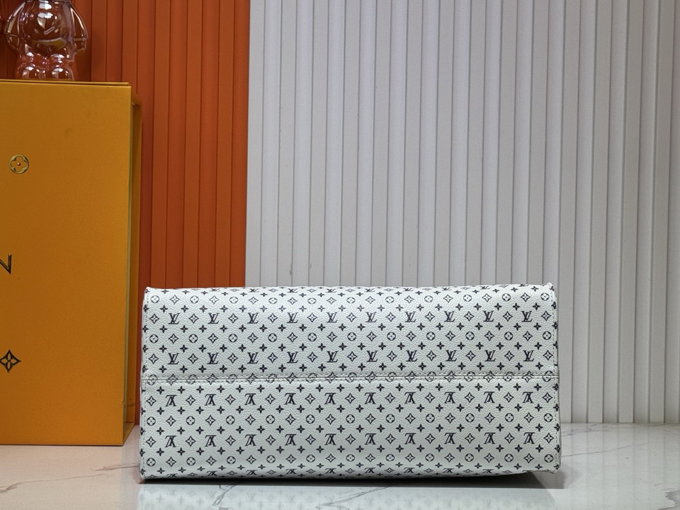 On M45039 35x27x14cm ss2_6