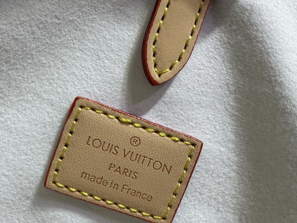 On M45039 35x27x14cm ss2_9