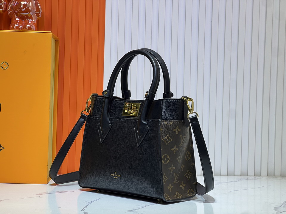 On My Side M57728 25x20x12cm ss1_3