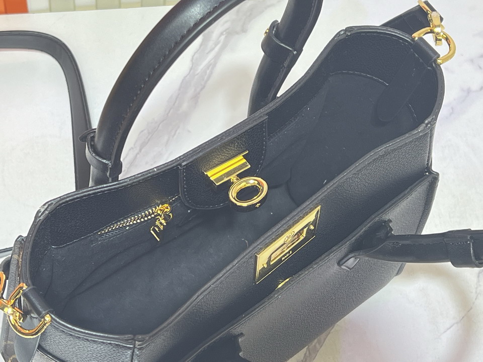 On My Side M57728 25x20x12cm ss1_8