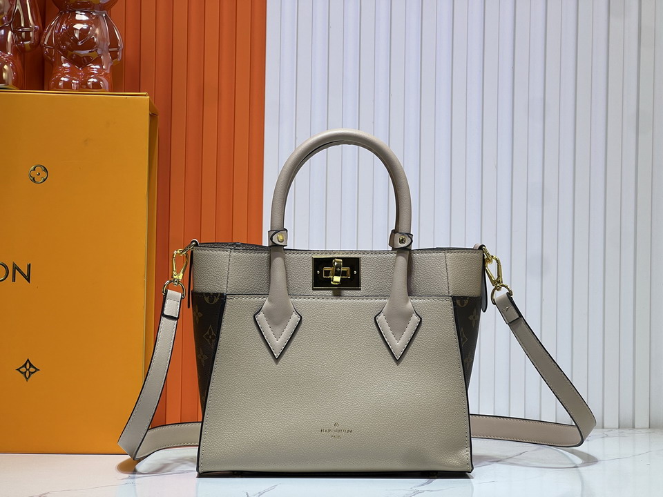 On My Side M57728 25x20x12cm ss2_1