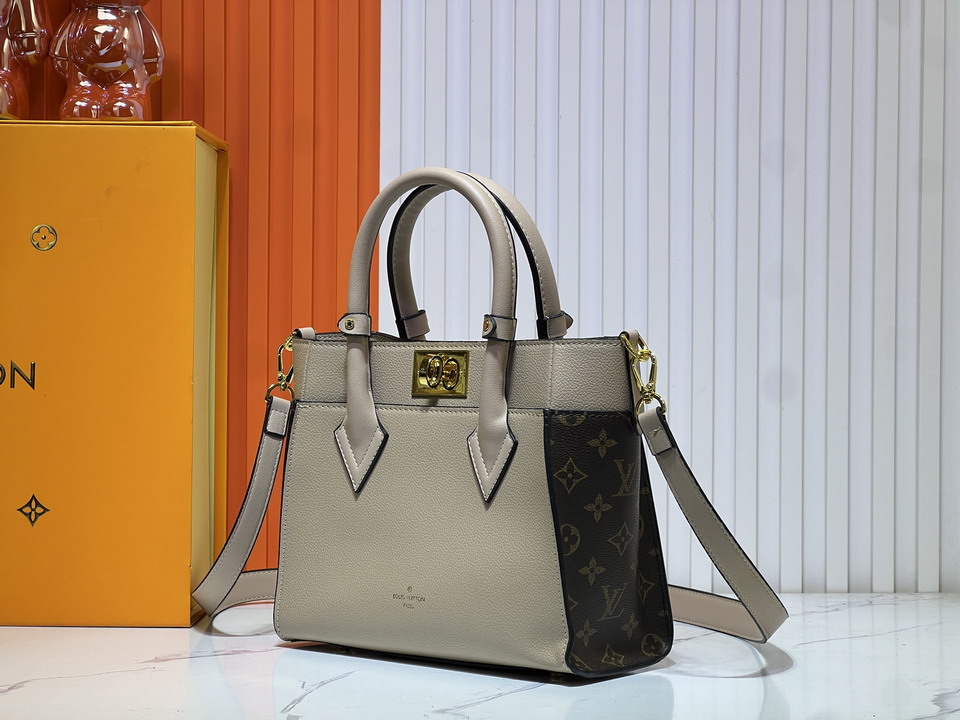 On My Side M57728 25x20x12cm ss2_3