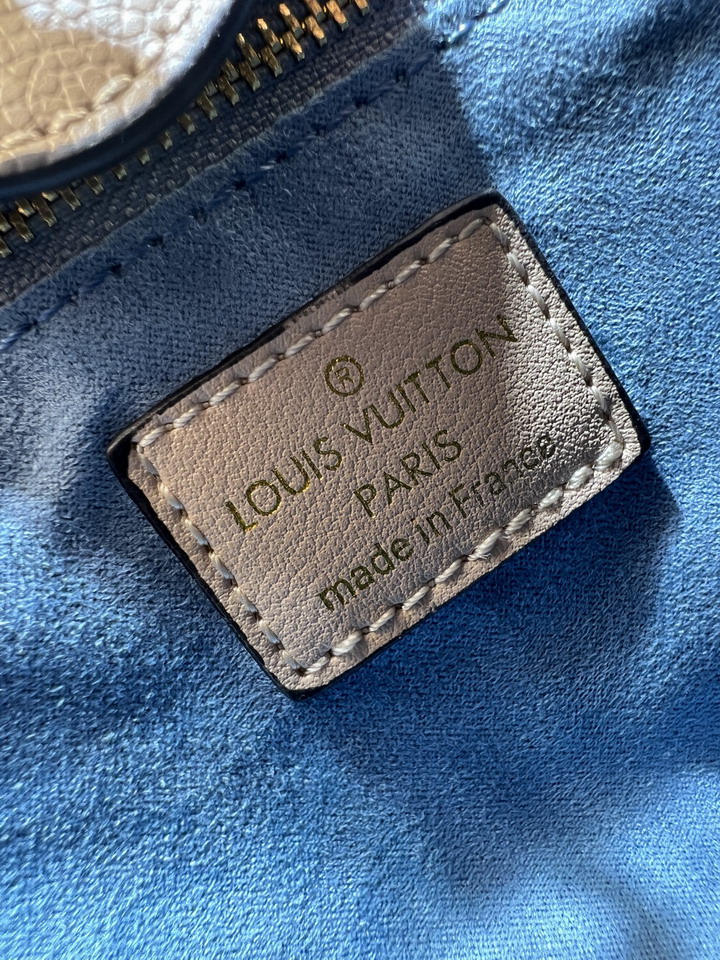 On My Side M57728 25x20x12cm ss2_9