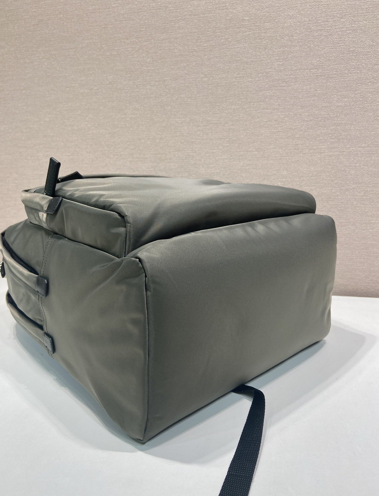 Prada 2VZ048 31x43 5x20cm AP_6