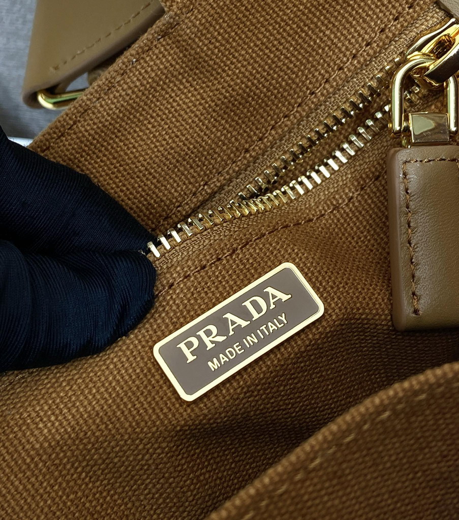 Prada 1BA038 22x15x13cm AP4_9